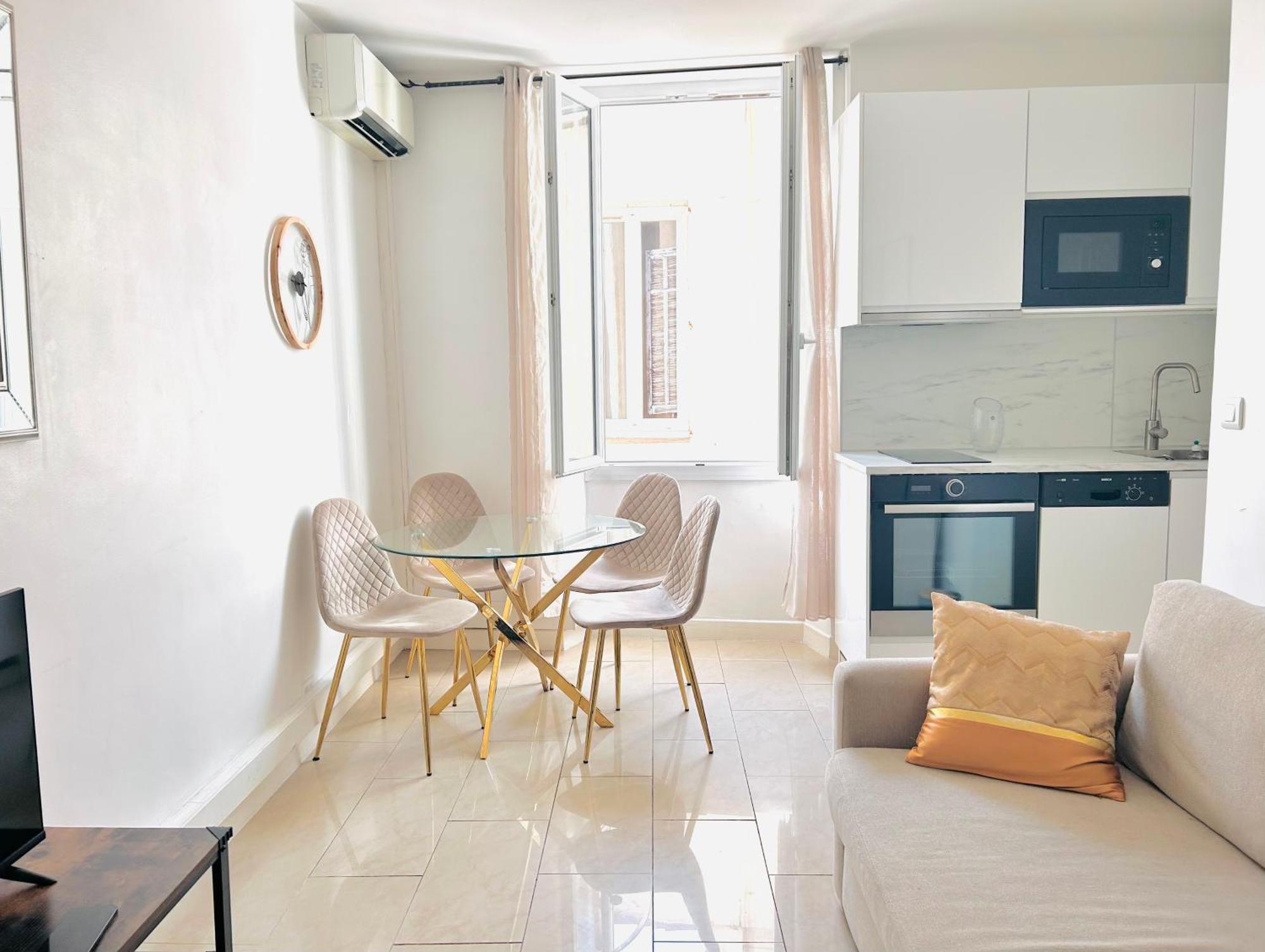 2 Bedroom Flat Cannes Center La Croisette Banane Bagian luar foto